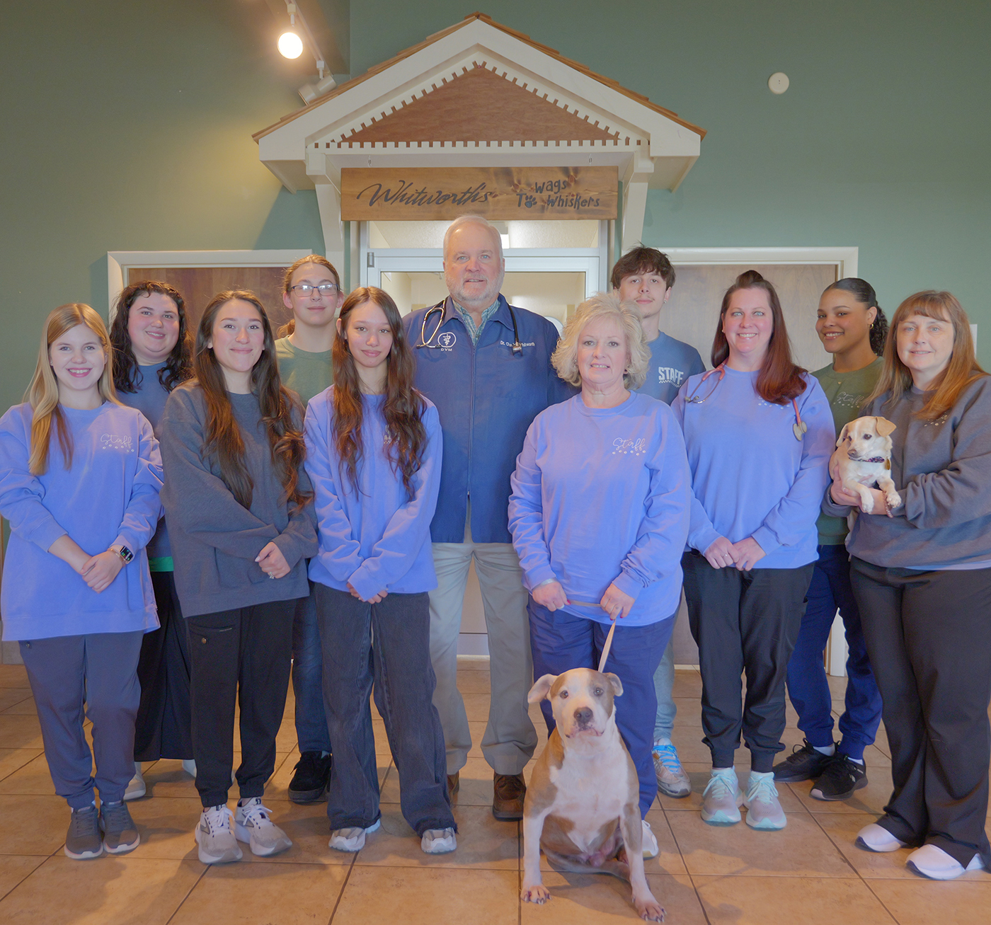 Staff at Whitworthpetvet.comresized Staff at Whitworth Animal Clinic